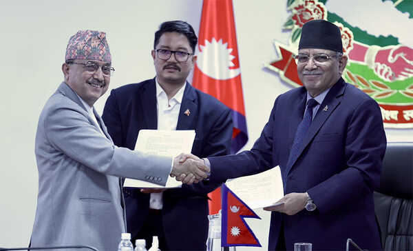 Prachanda-and-purna-bahadur-khad