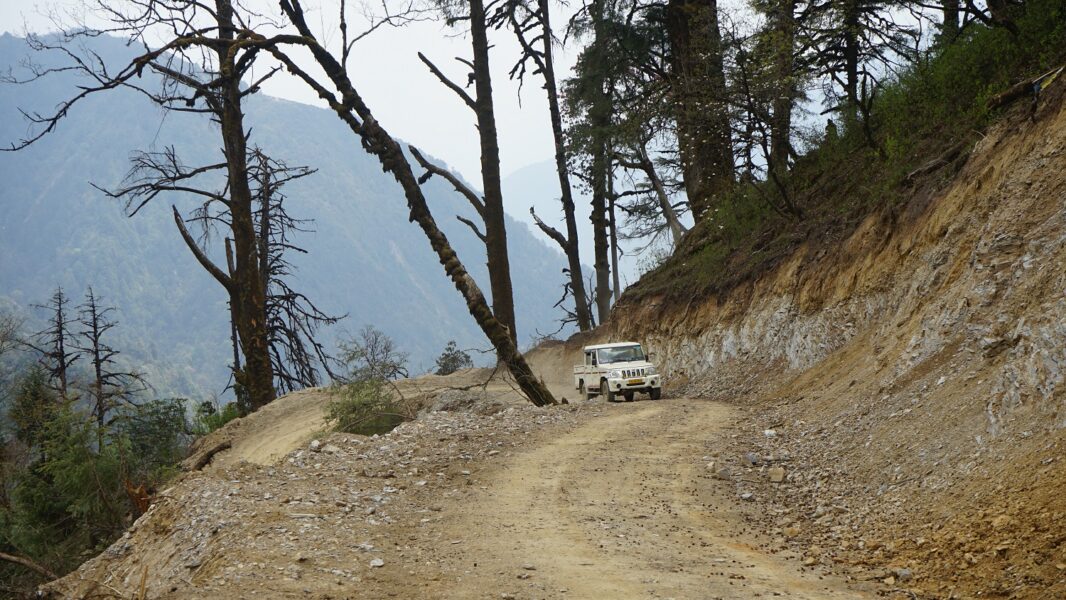Lulang Gurja Road 12
