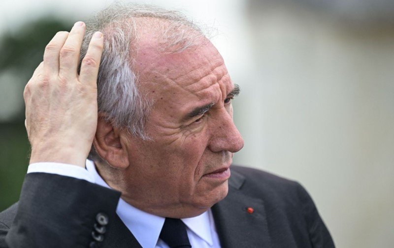 france111_H3pdEAZx2B_7edU7eFJUS