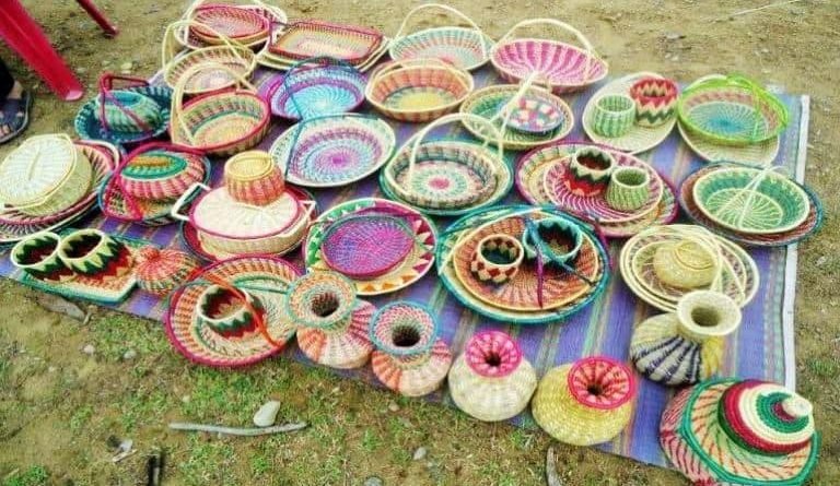 Tharu-hastakala_P9tBl8fr6f