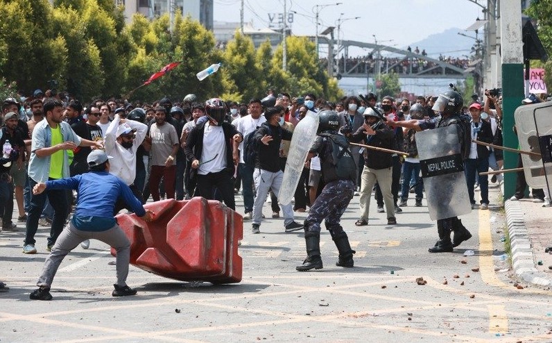 baneshwor-ma-tanab_nepal-photo-library-11_eDRH6Bm5KD