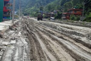 madhyapahad-lokmarg-Kaski-768×511