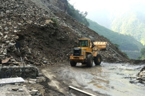 pahiro_tuhin_khola_MUGLIN