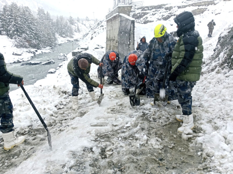 NL_MANANG_4163-scaled