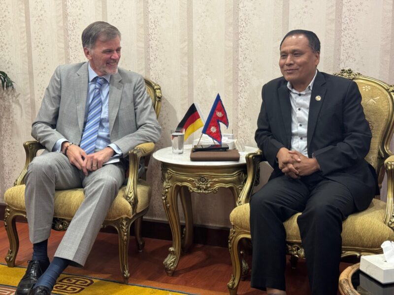 minister ghising (2)