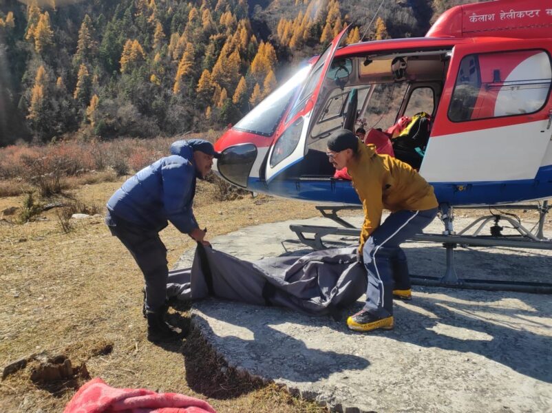 8c4bc228-3d81-47ab-8a55-674b9242e777