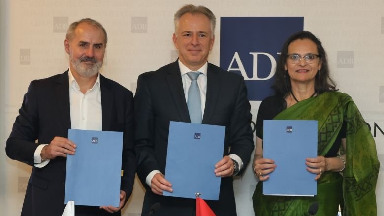 Nepal-MOU-signing-780