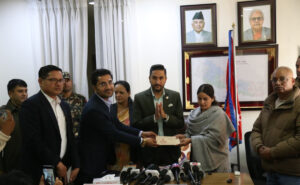 asdfg-1763450130-1763450740