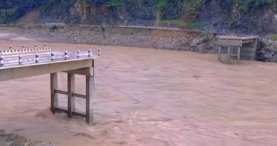 Phoksingtar Pul with news {Khotang}