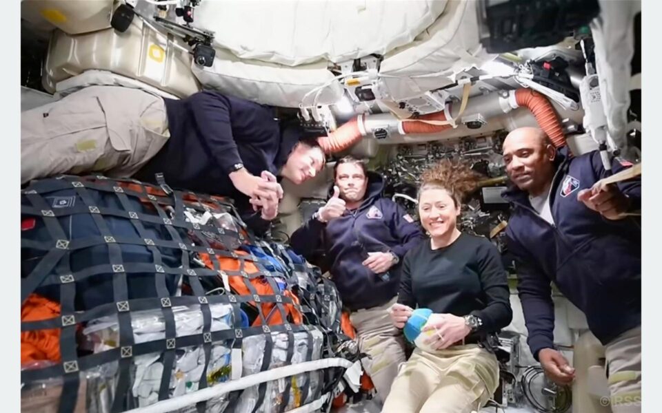 202604031431-60c58228-e152-45de-8a76-7b2e8eff5c94_medium