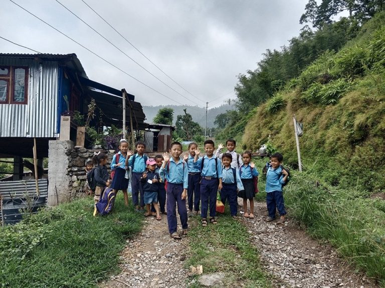 balbalika_school_student-768×576