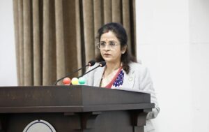 gauri-kumari_Nlj9voqiHM-768×485-1