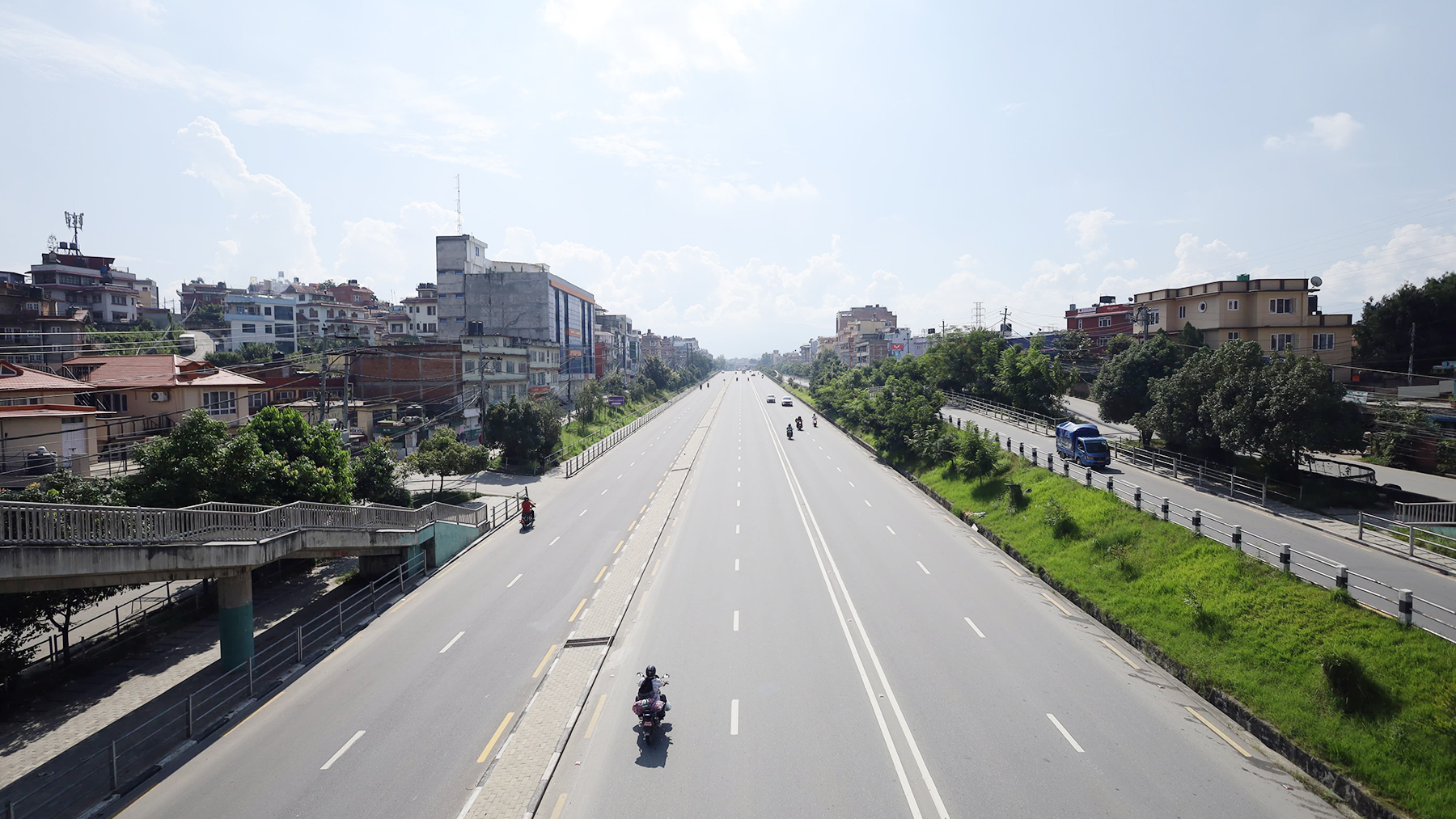 ktm-road-1759234188